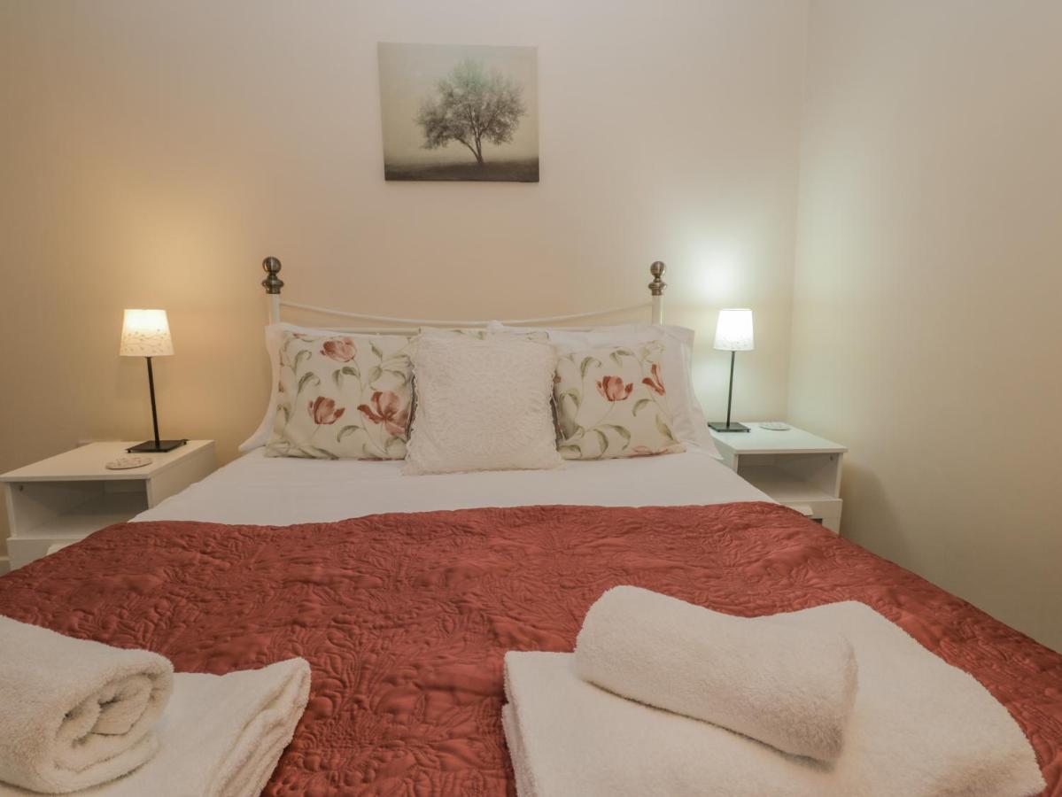 Robins Nest Apartamento Whitby Exterior foto
